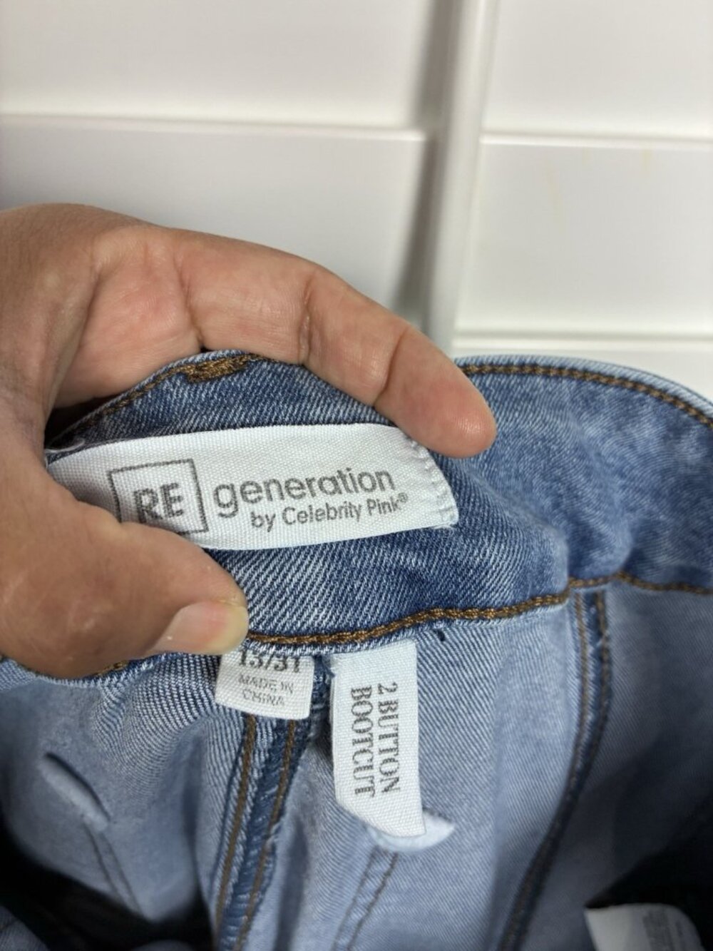 RE generation by Celebrity Pink Women’s 13/31 Blue Utility Bootcut Stretch Jeans - Picture 6 of 7